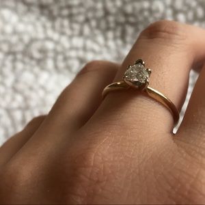 14K DIAMOND ENGAGEMENT, PROMISE HEART-SHAPED RING